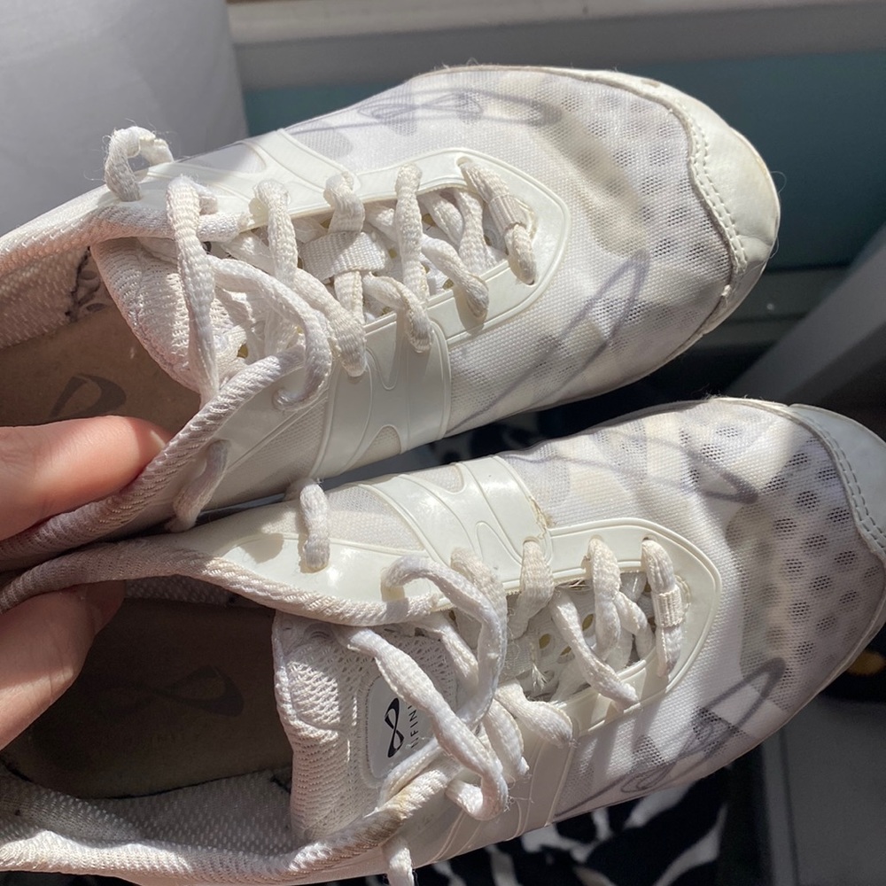 Womens Nfinity Cheer Shoes